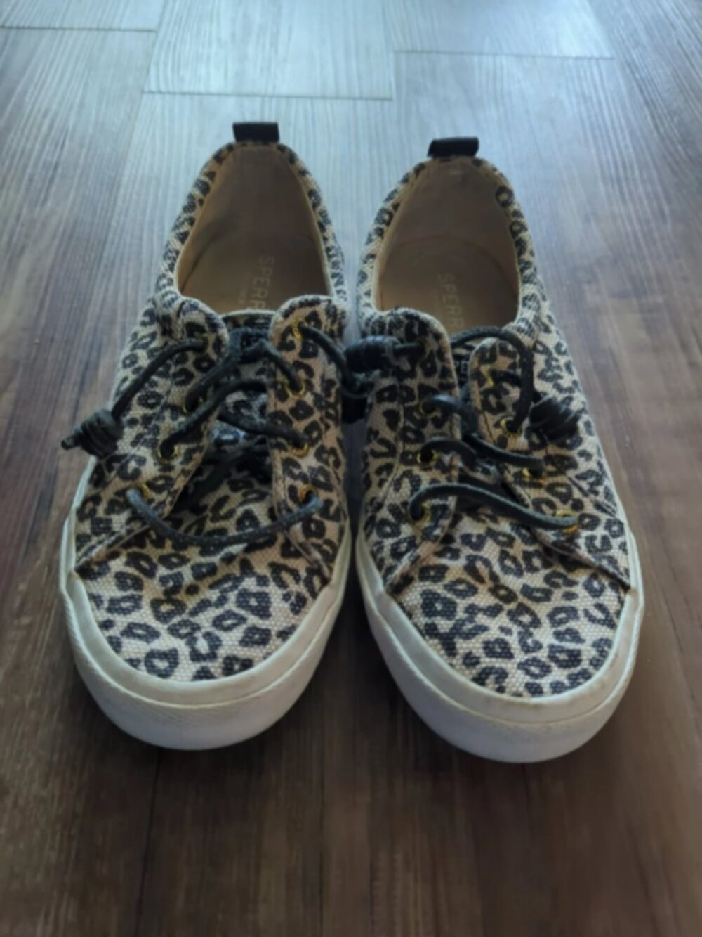 Sperry Top-Sider Women's Pier Wave Lace to Toe Sneaker, Size 7.5